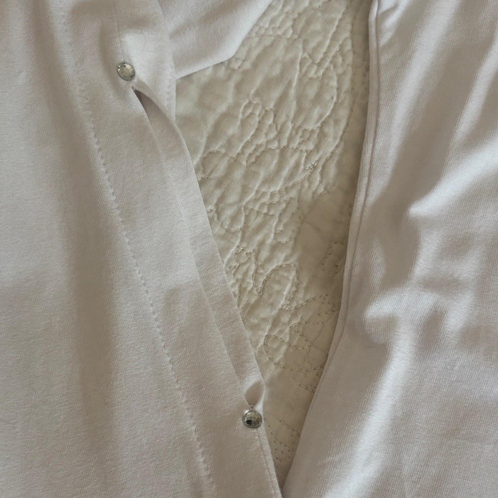 Burberry White Long Sleeve Tee - Picture 8 of 11